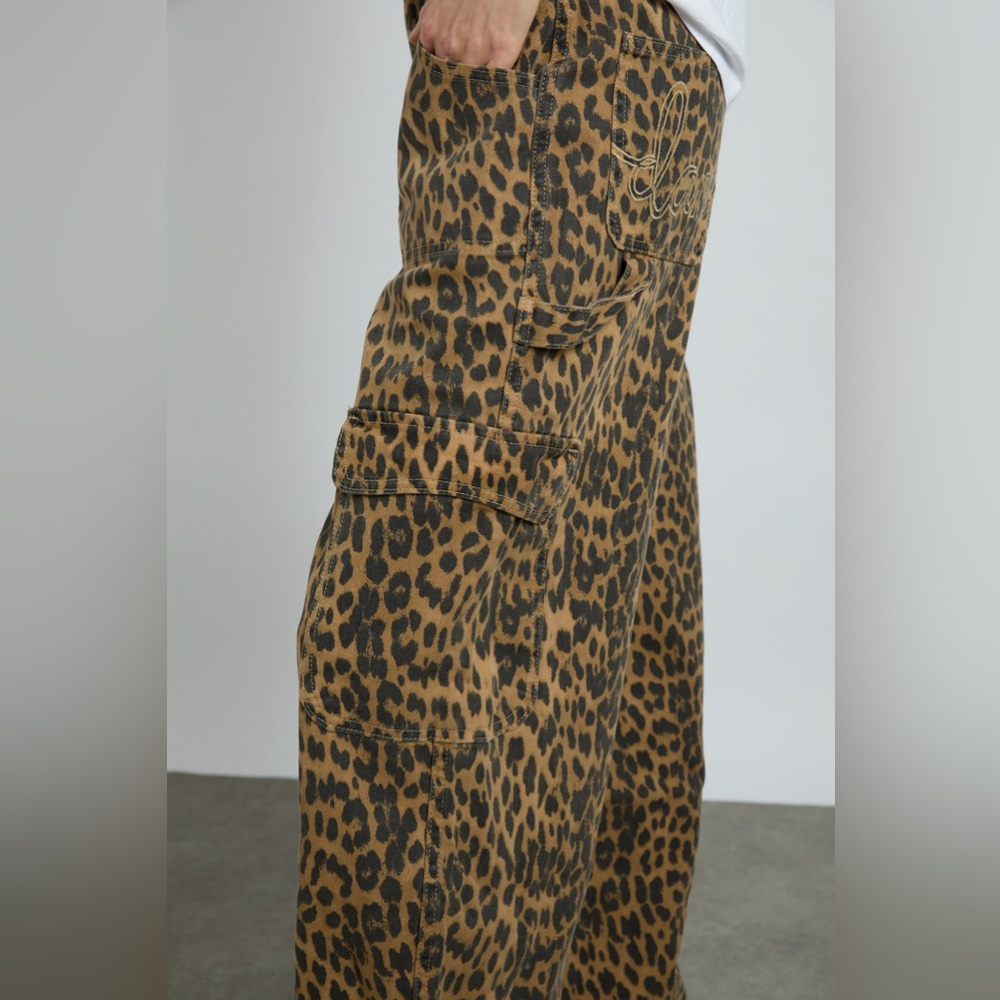 Damson Madder Cargo Jeans Leopard UK 8 / US 4 - Picture 5 of 16